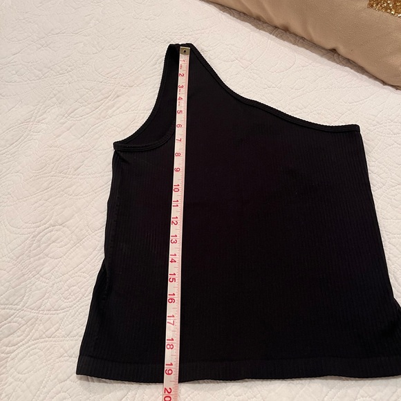 Maje asymmetrical tank - Picture 5 of 6